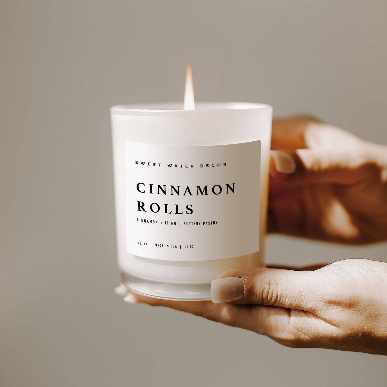 Cinnamon Rolls 11 oz Soy Candle
